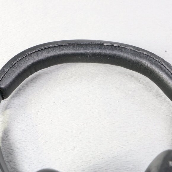 Logitech USB Headset With Mic On-Ear PC Laptop Headphones Volume Control Black - Picture 3 of 12